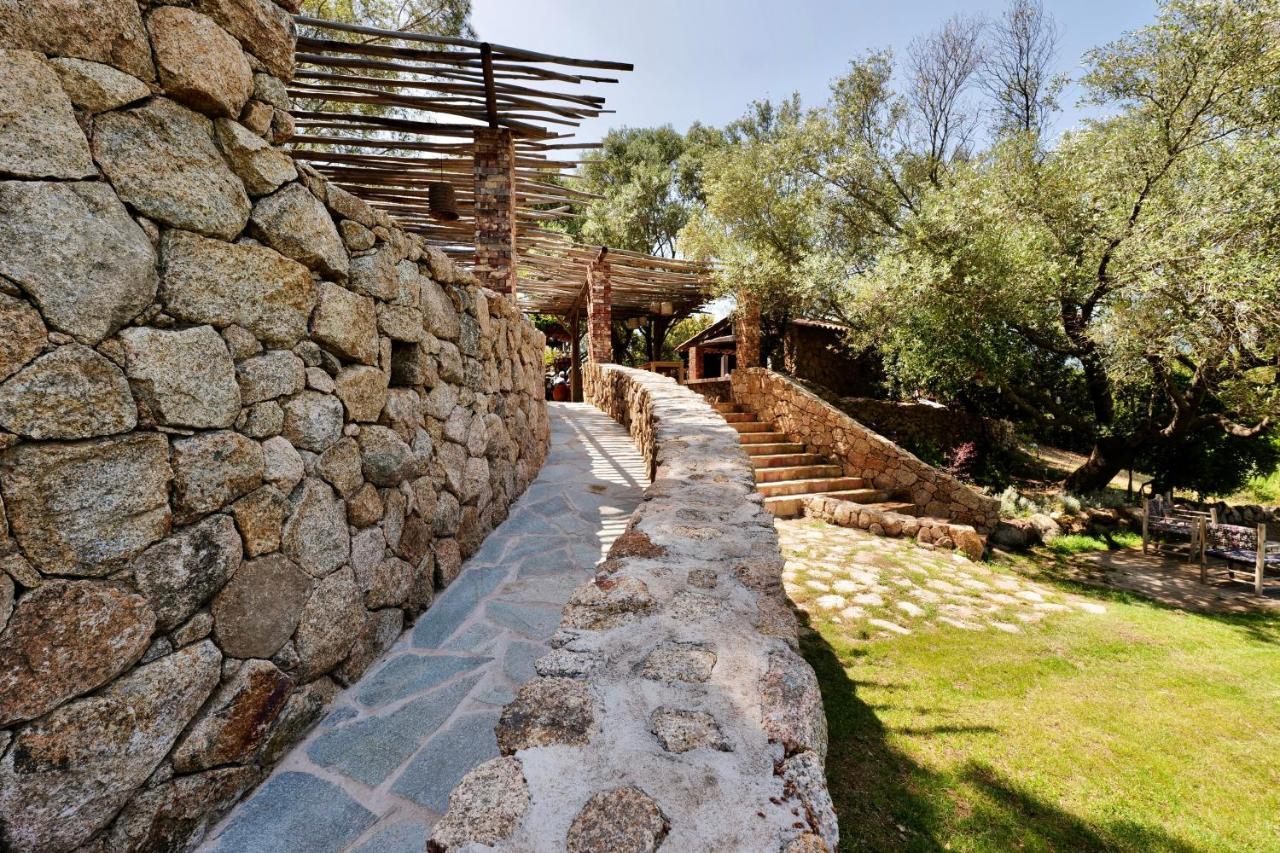 Domaine Pozzo Di Mastri Hotel & Spa Figari  Exterior photo