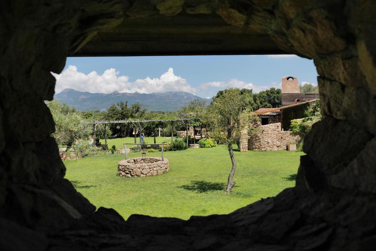 Domaine Pozzo Di Mastri Hotel & Spa Figari  Exterior photo