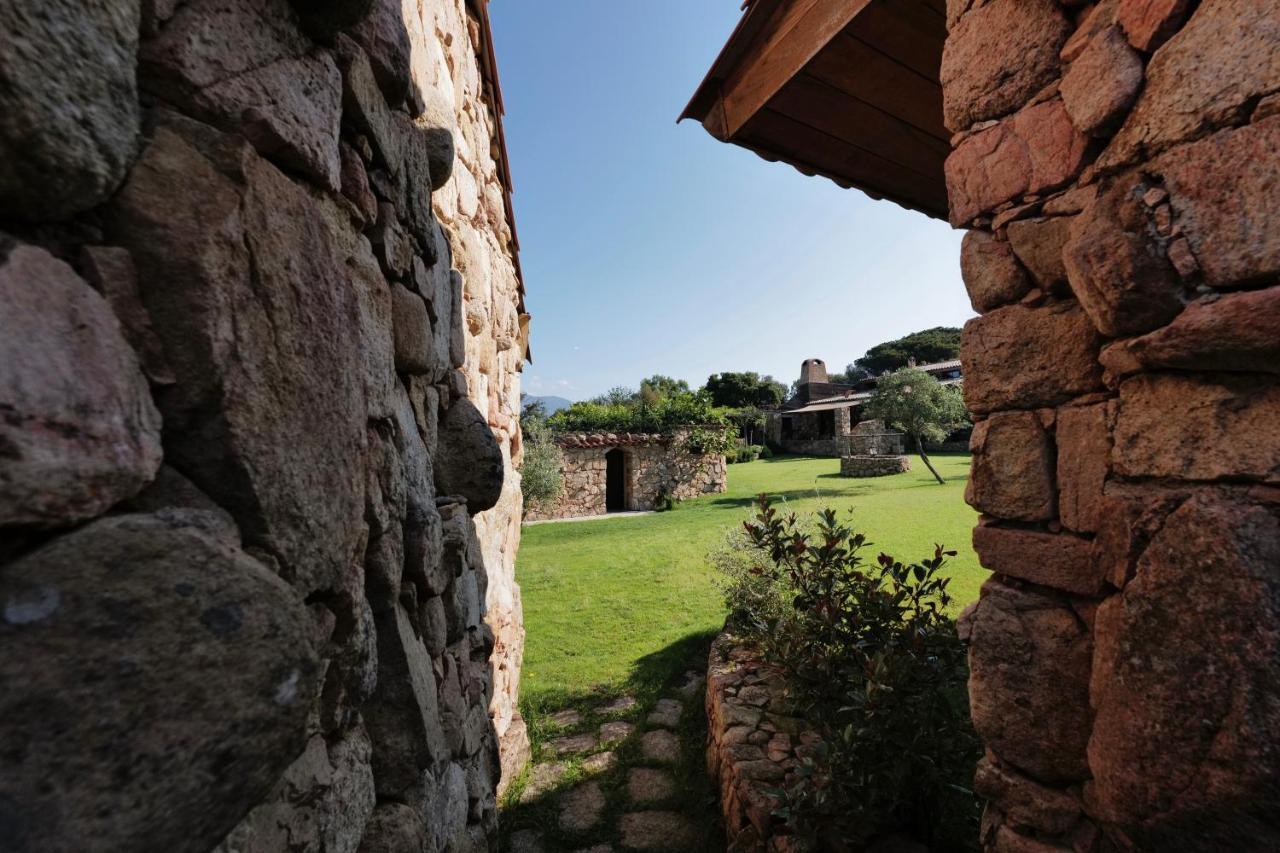 Domaine Pozzo Di Mastri Hotel & Spa Figari  Exterior photo