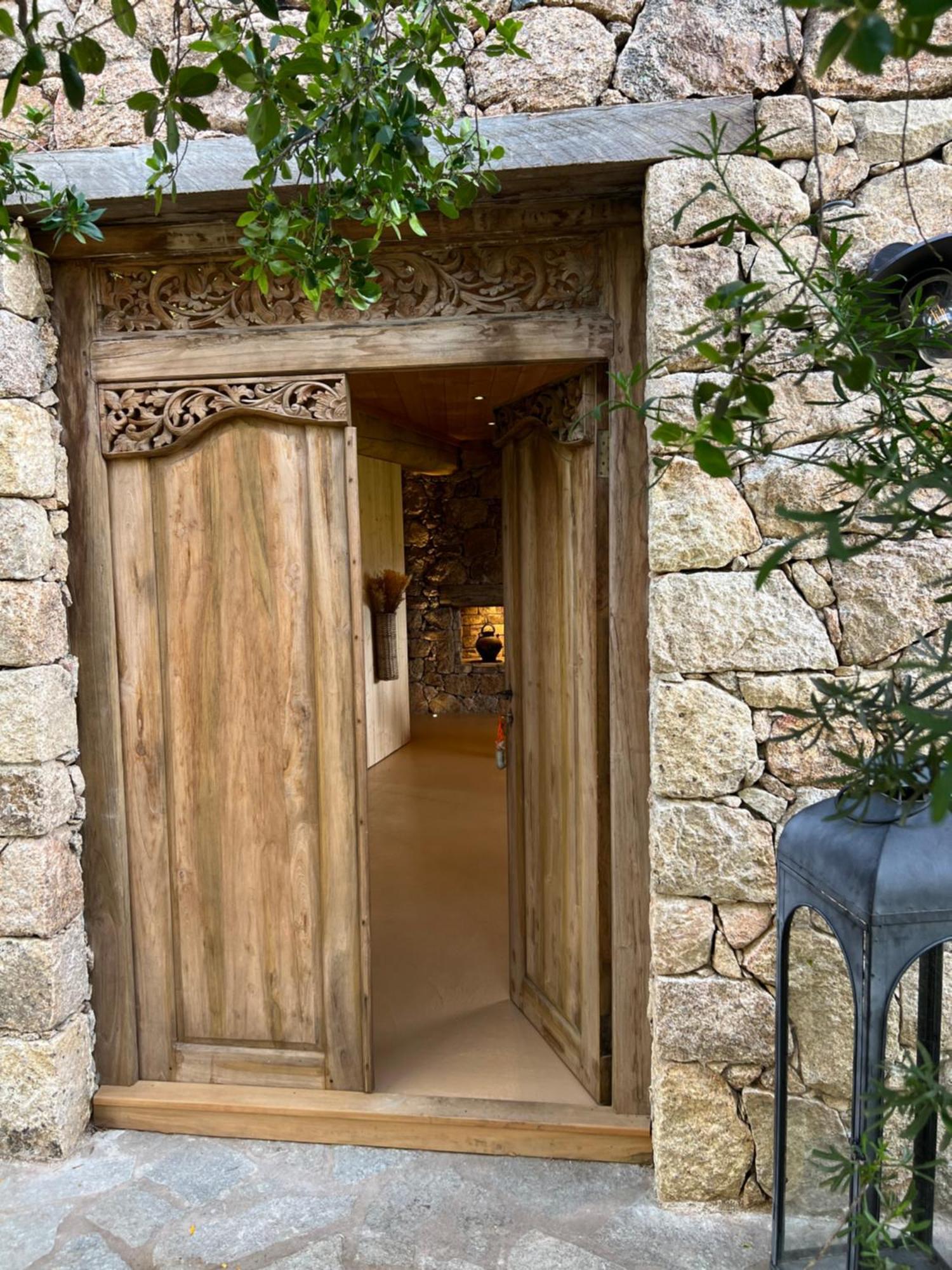 Domaine Pozzo Di Mastri Hotel & Spa Figari  Exterior photo