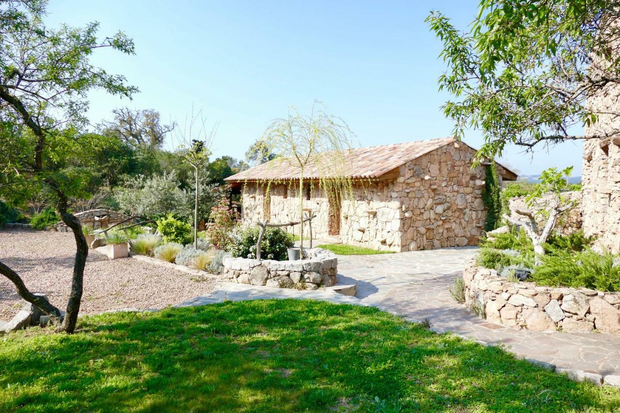 Domaine Pozzo Di Mastri Hotel & Spa Figari  Exterior photo